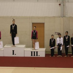 Serdülő A összetett