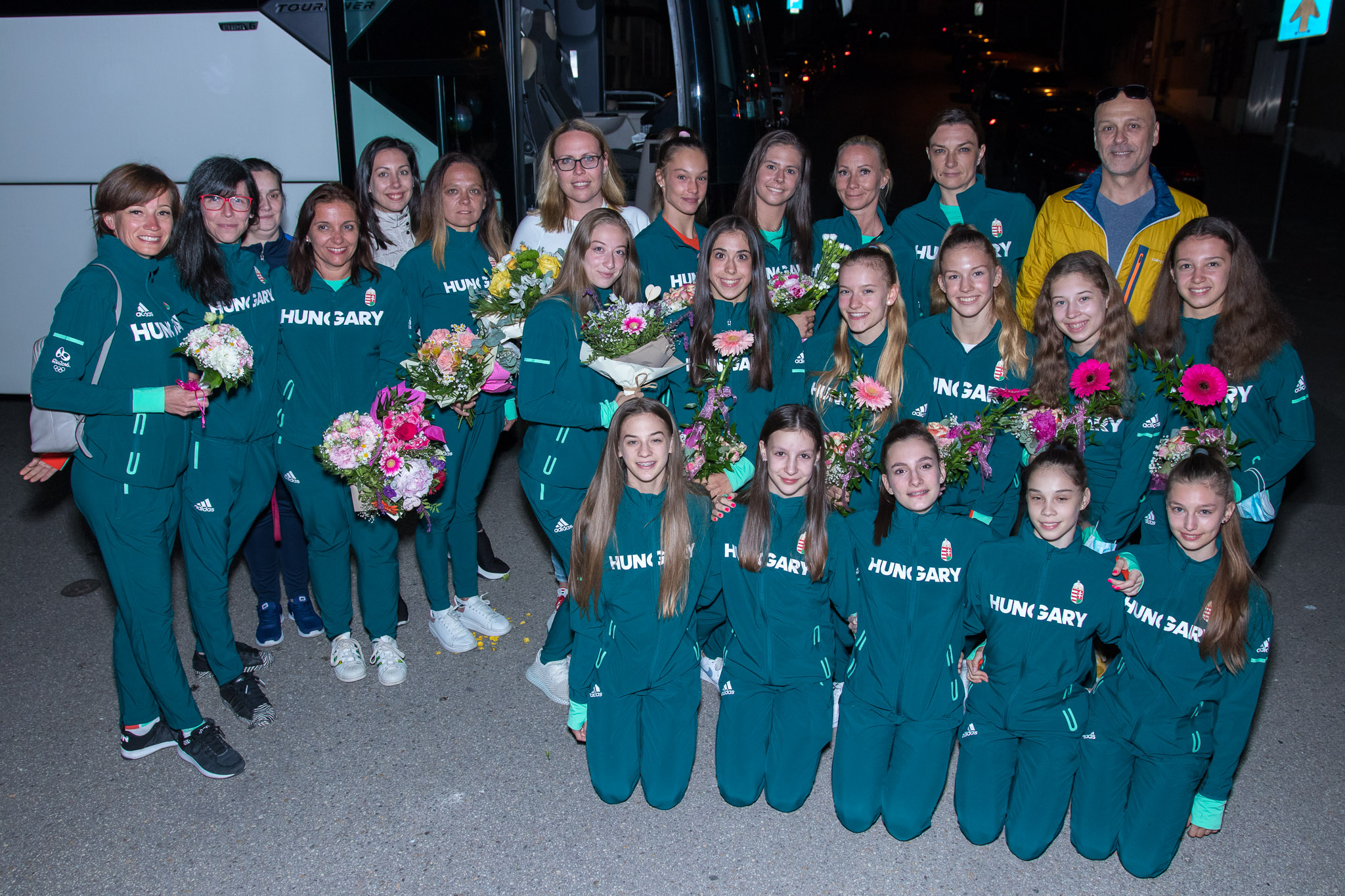 a várnai ritmikus gimnasztika Európa-bajnokságról hazaérkező magyar delegáció